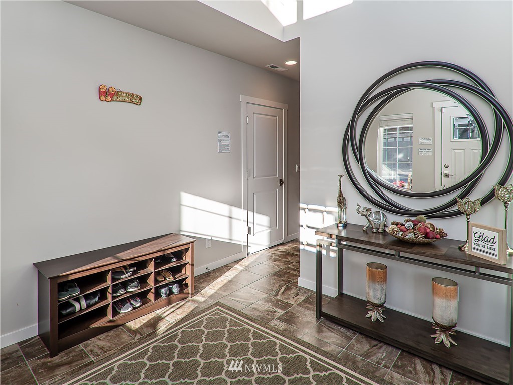 19 157th Lane Southeast Bothell, WA 98012 - Photo 3 of 24 Gallery Image 3