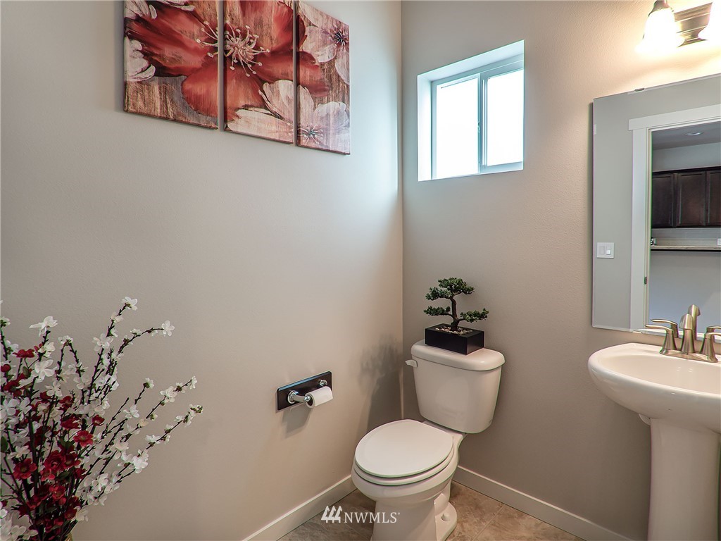 19 157th Lane Southeast Bothell, WA 98012 - Photo 6 of 24 Gallery Image 6