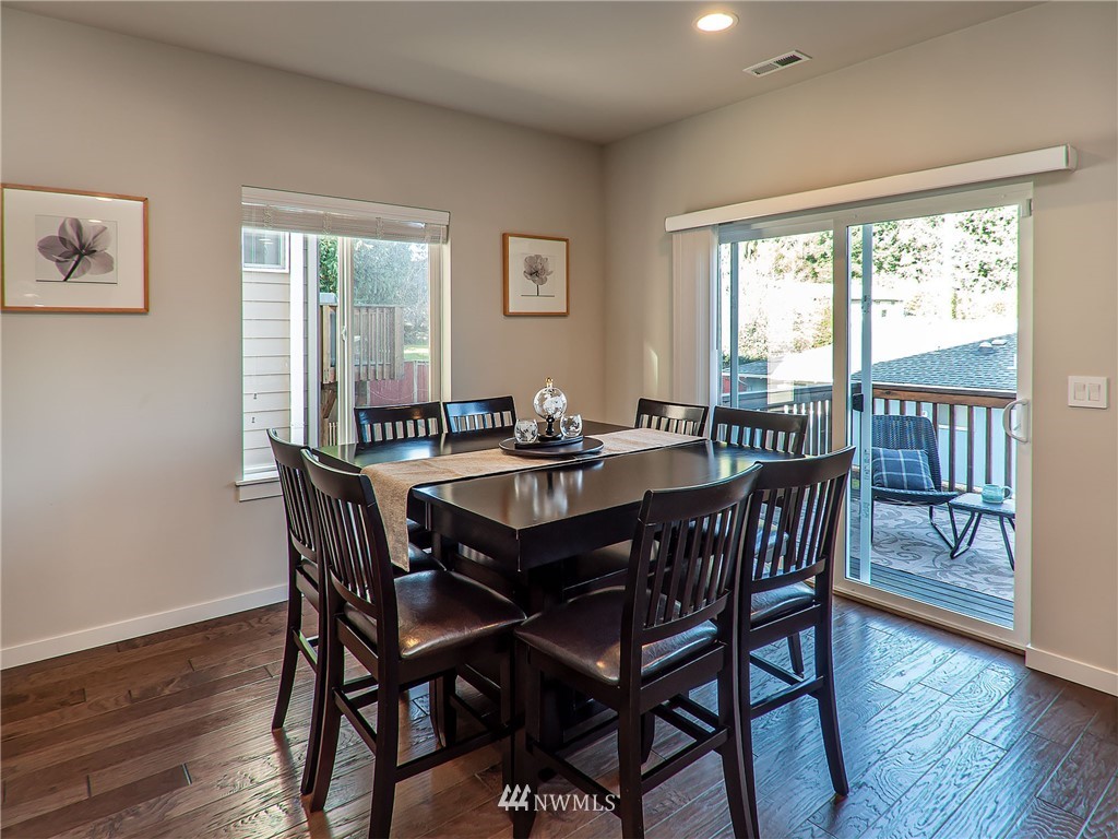 19 157th Lane Southeast Bothell, WA 98012 - Photo 9 of 24 Gallery Image 9