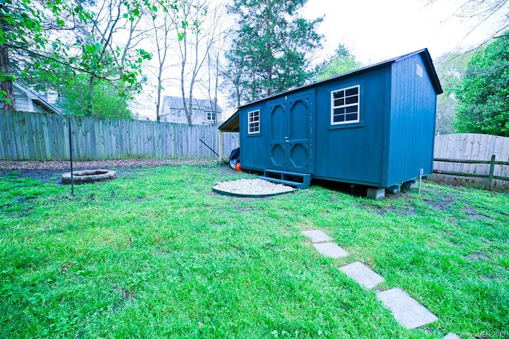 2121 Crosstrail Ridge Rock Hill, SC 29732 - Photo 16 of 19 Gallery Image 16