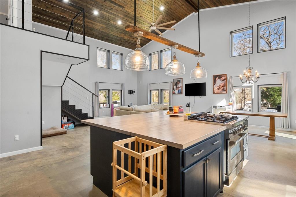 230 Fcr, Unit 540 Fairfield, TX 75840 - Photo 12 of 37 a open kitchen with stainless steel appliances granite countertop a stove and a refrigerator