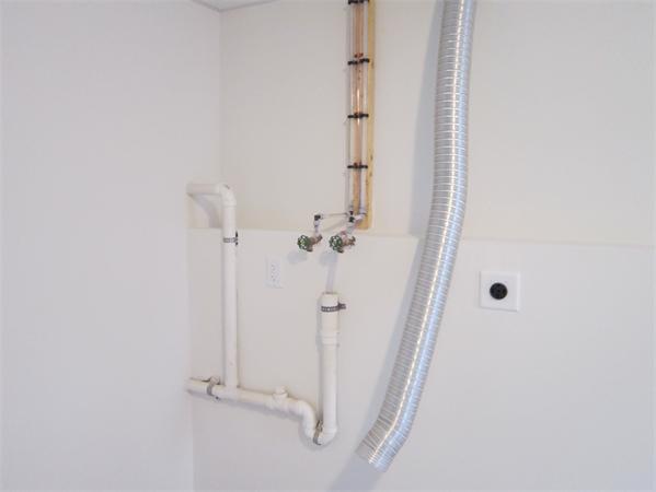 1670 Bay Road Stoughton, MA 02072 - Photo 20 of 22 a bathroom with a glass shower door