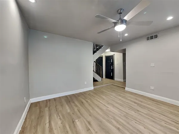 $2,500 | 2986 Buttonwood Drive, Carrollton, TX 75006
