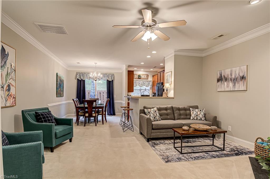 1202 Southlake Court Lexington, NC 27295 - Photo 2 of 34