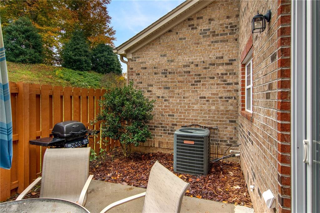 1202 Southlake Court Lexington, NC 27295 - Photo 31 of 34