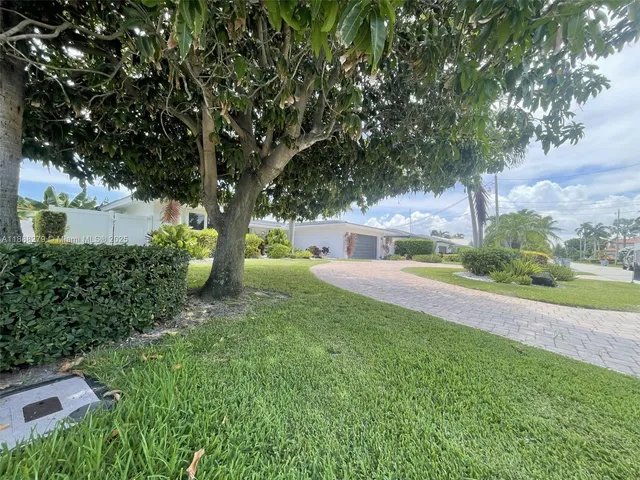 $2,495,000 | 2740 Northeast 6th Street, Pompano Beach, FL 33062