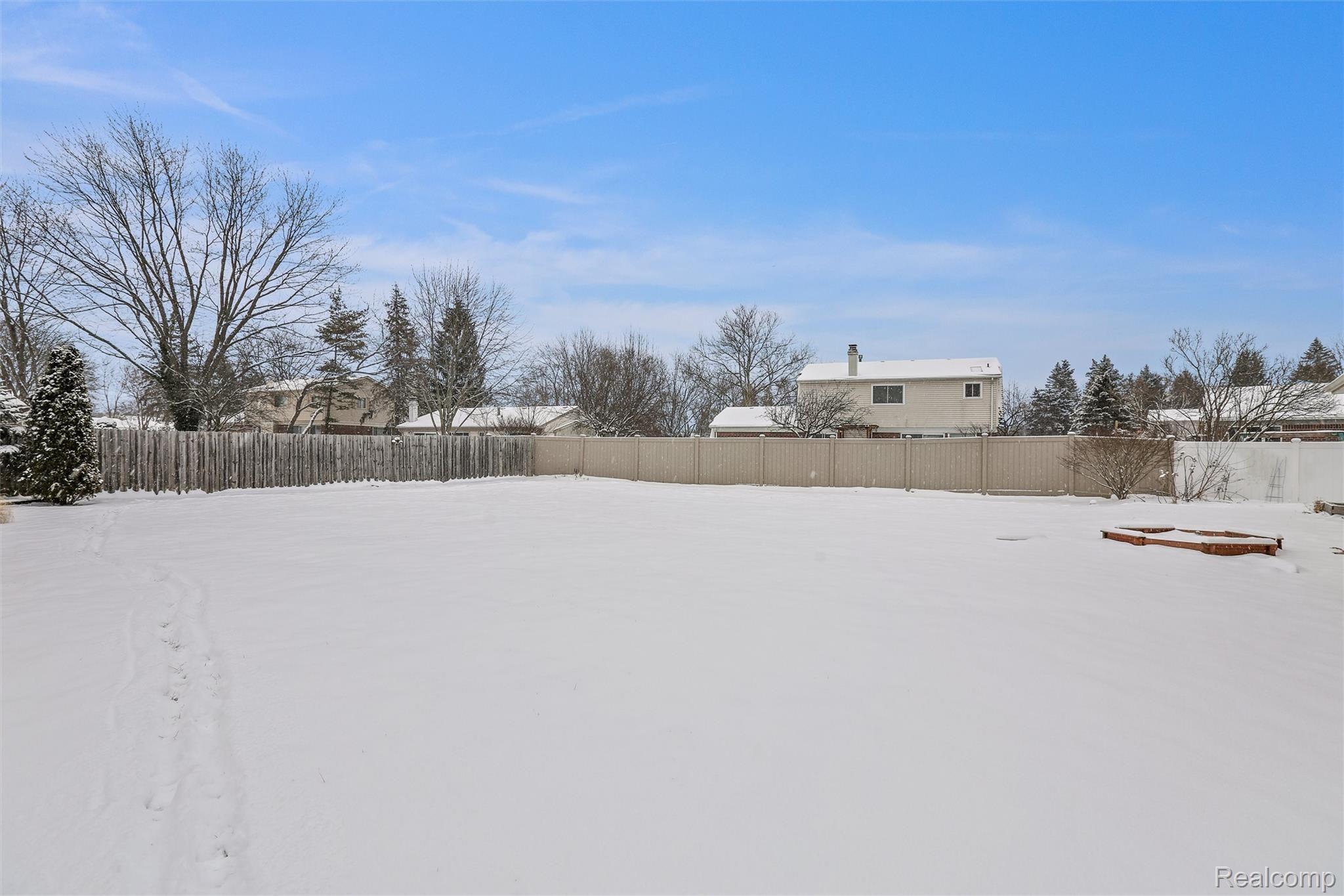 22644 Shadowpine Way Novi, MI 48375 - Photo 32 of 32 33-22644 Shadowpine Way0030.jpg