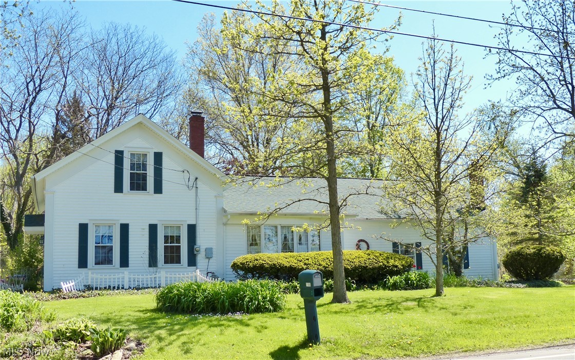 7186 South Ridge Road Madison, OH 44057 - Photo 1 of 30