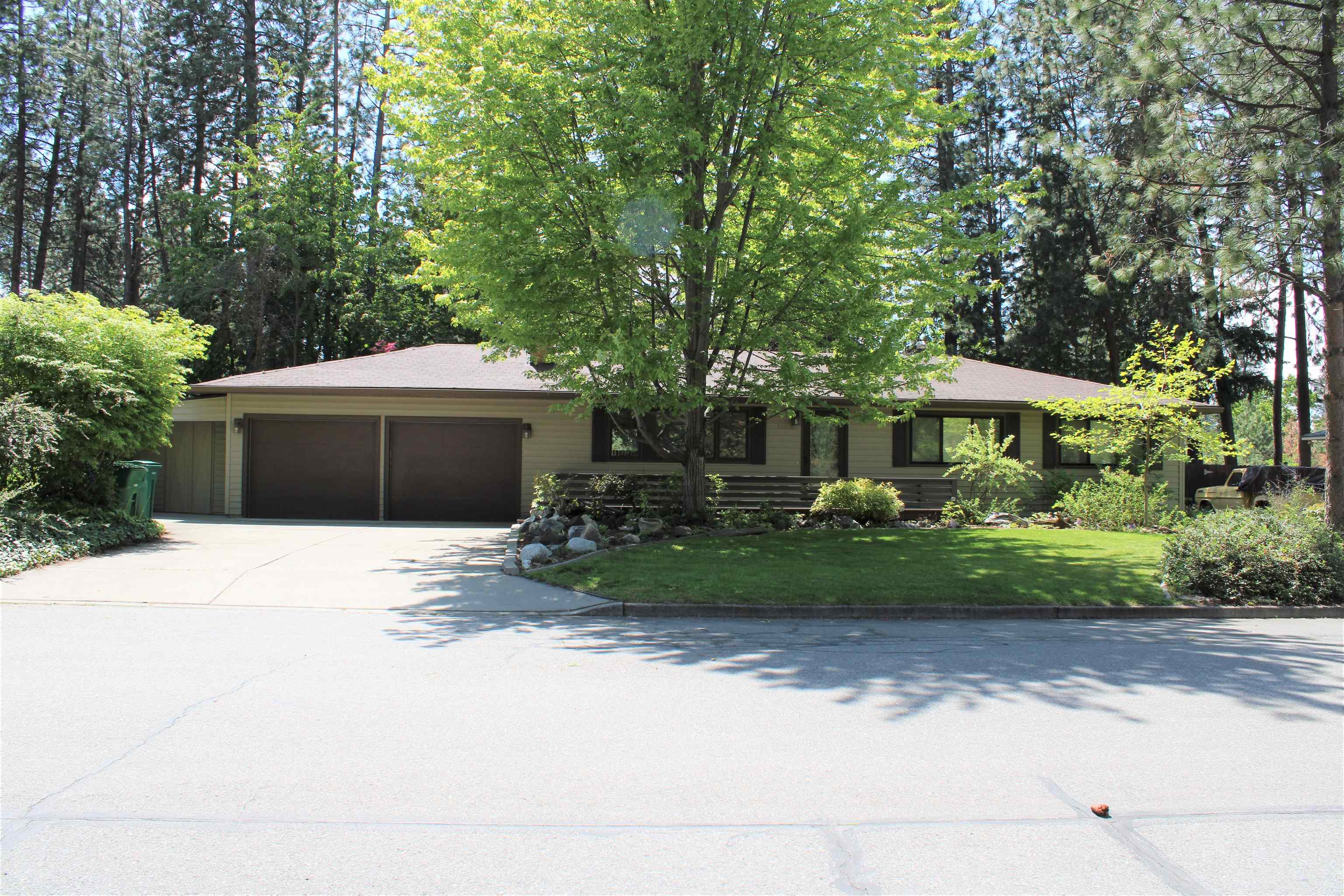 12518 East Houk Road Spokane, WA 99216 - Photo 1 of 50