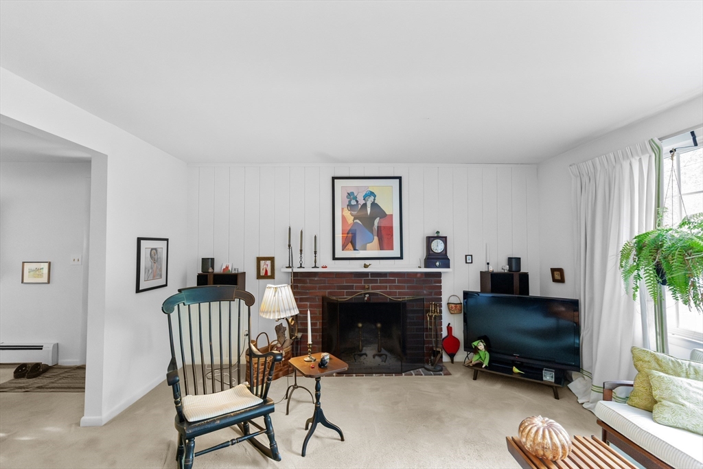 23 Old Powder House Road Lakeville, MA 02347 - Photo 14 of 41 Gallery Image 14