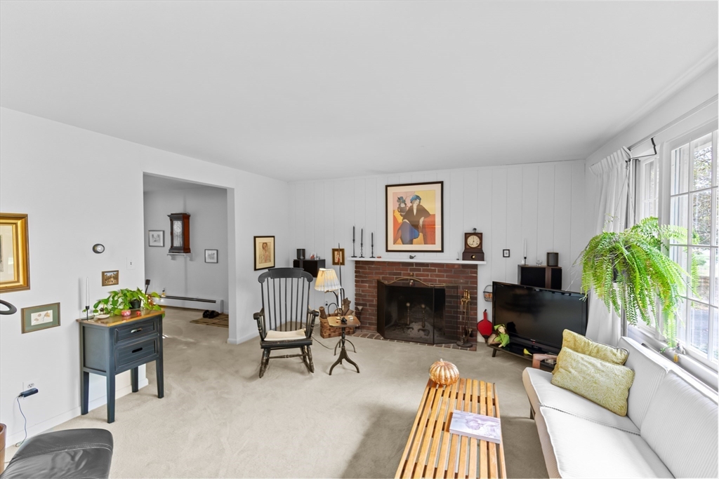 23 Old Powder House Road Lakeville, MA 02347 - Photo 10 of 41 Gallery Image 10
