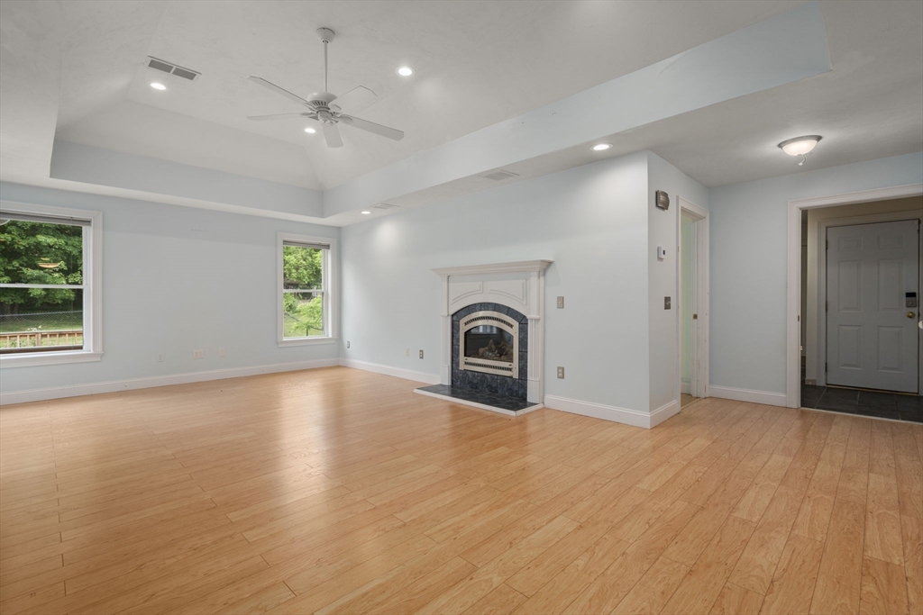 893 Cronin Road Warren, MA 01585 - Photo 31 of 38