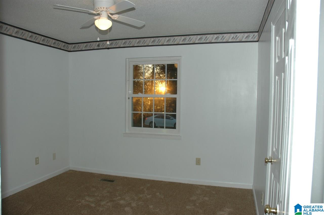 829 Twin Ridge Drive Gardendale, AL 35071 - Photo 12 of 38
