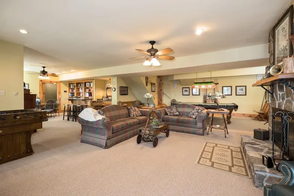 $2,950,000 | 945 Neese Lane, New Market, VA 22844