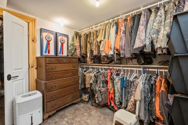 $2,950,000 | 945 Neese Lane, New Market, VA 22844