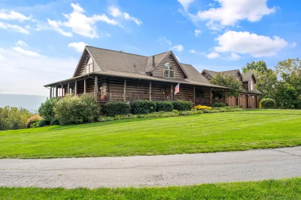 $2,950,000 | 945 Neese Lane, New Market, VA 22844