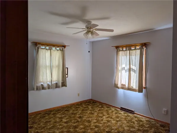 $140,000 | 508 South Lyon Street, Grant City, MO 64456