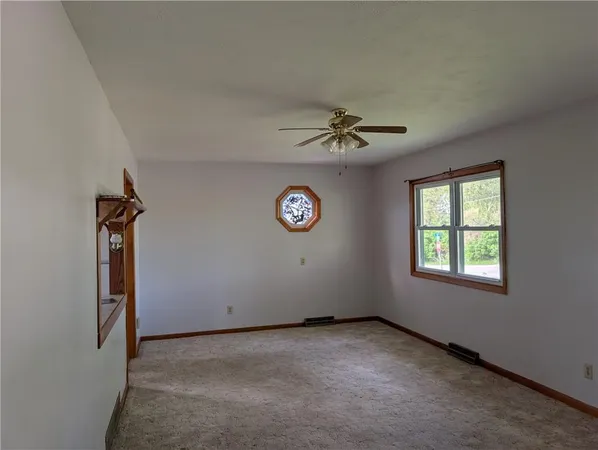 $140,000 | 508 South Lyon Street, Grant City, MO 64456
