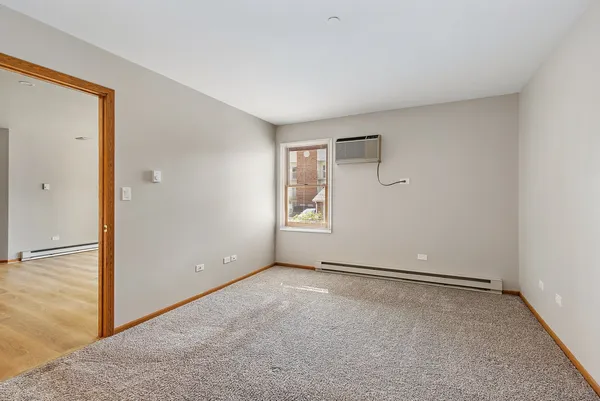 $1,825 | 1373 Cunat Court, Unit 1C, Lake In The Hills, IL 60156