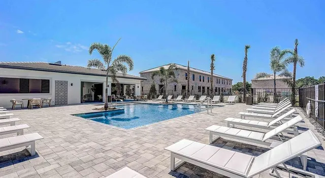 $2,700 | 8044 Gulfstream Court, Unit JADE, Lakewood Ranch, FL 34202