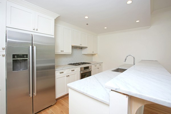 105 Winthrop Road, Unit 1 Brookline, MA 02445 - Photo 6 of 15