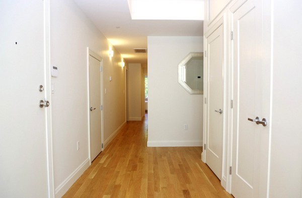 105 Winthrop Road, Unit 1 Brookline, MA 02445 - Photo 8 of 15