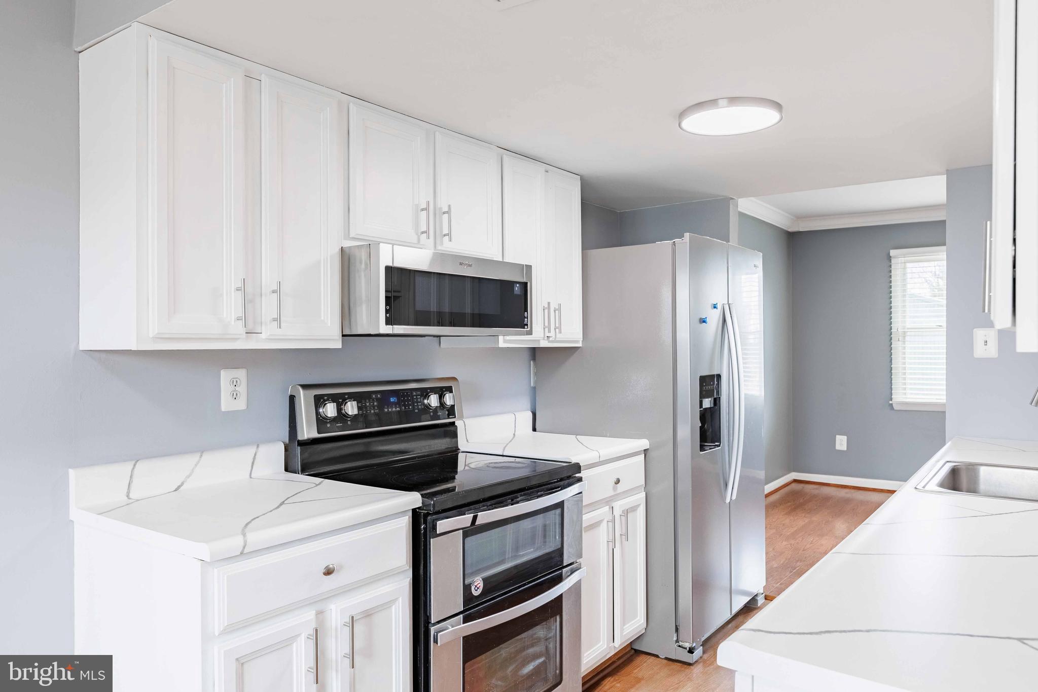 8731 Inquiry Court Walkersville, MD 21793 - Photo 5 of 44 Kitchen
