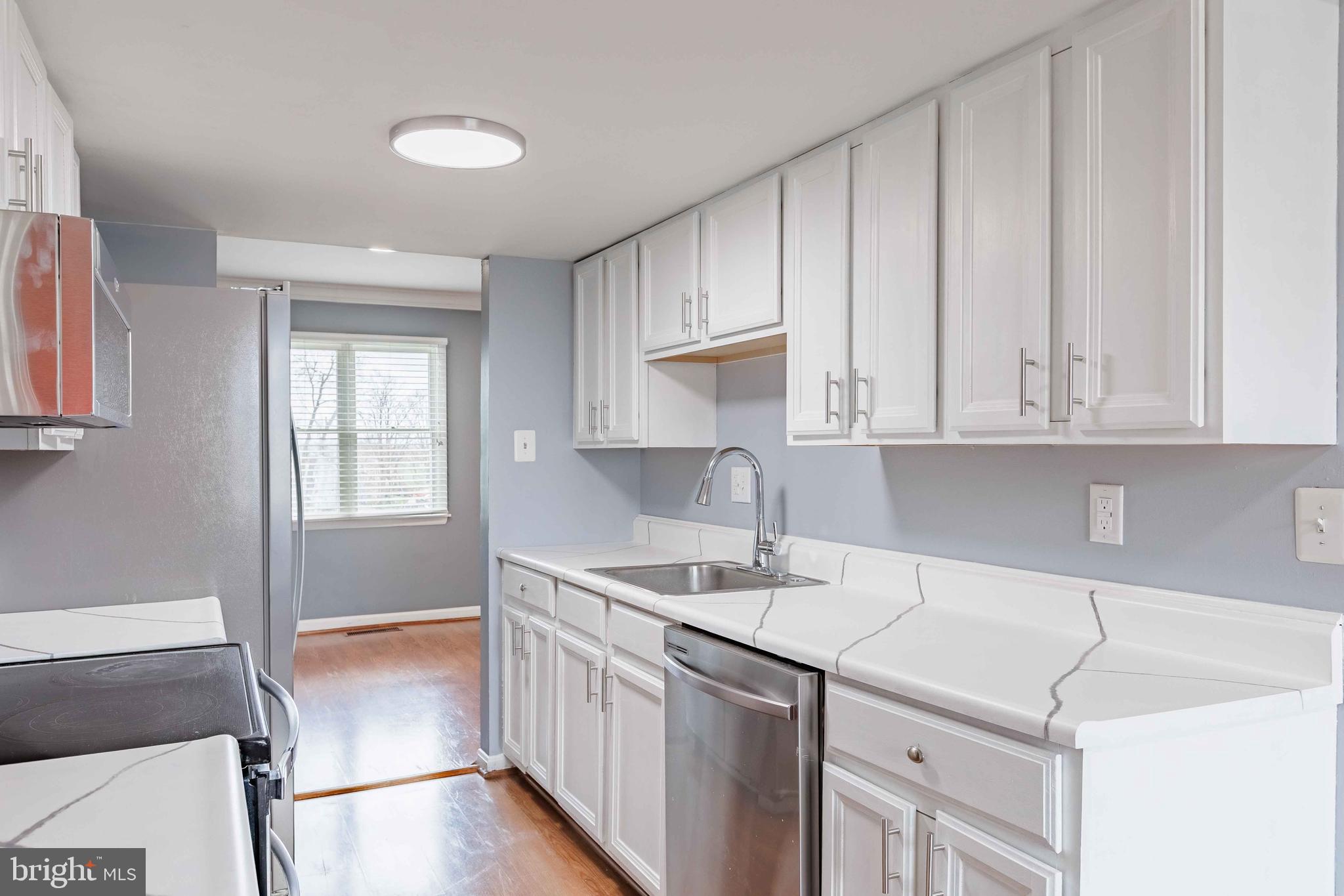 8731 Inquiry Court Walkersville, MD 21793 - Photo 7 of 44 Kitchen