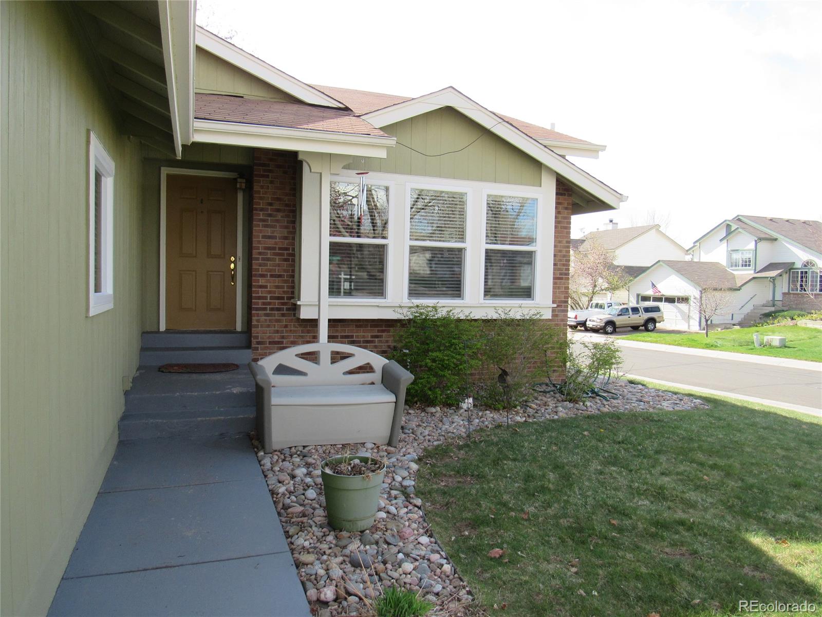 9147 Rimrock Court Highlands Ranch, CO 80126 - Photo 2 of 32 Gallery Image 2