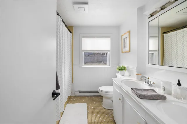 $399,900 | 225 Ardway Avenue, Warwick, RI 02889