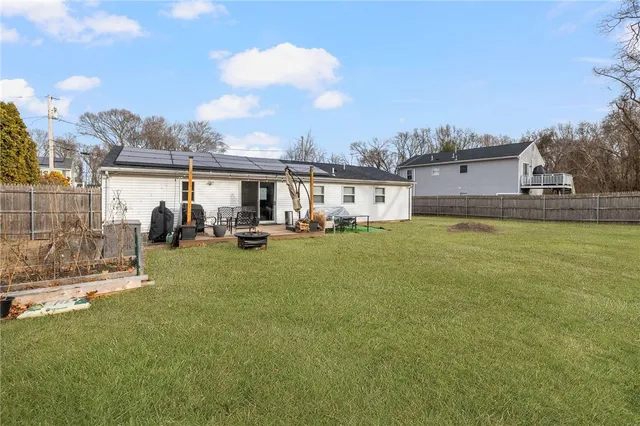 $399,900 | 225 Ardway Avenue, Warwick, RI 02889