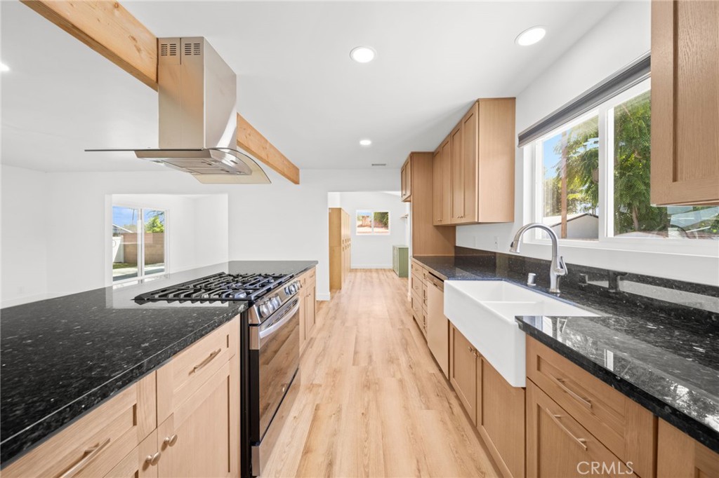 161 Mountain View Street Altadena, CA 91001 - Photo 16 of 25