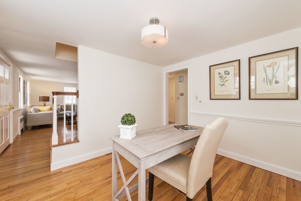 77 Locksley Road Lynnfield, MA 01940 - Photo 11 of 30 Gallery Image 11