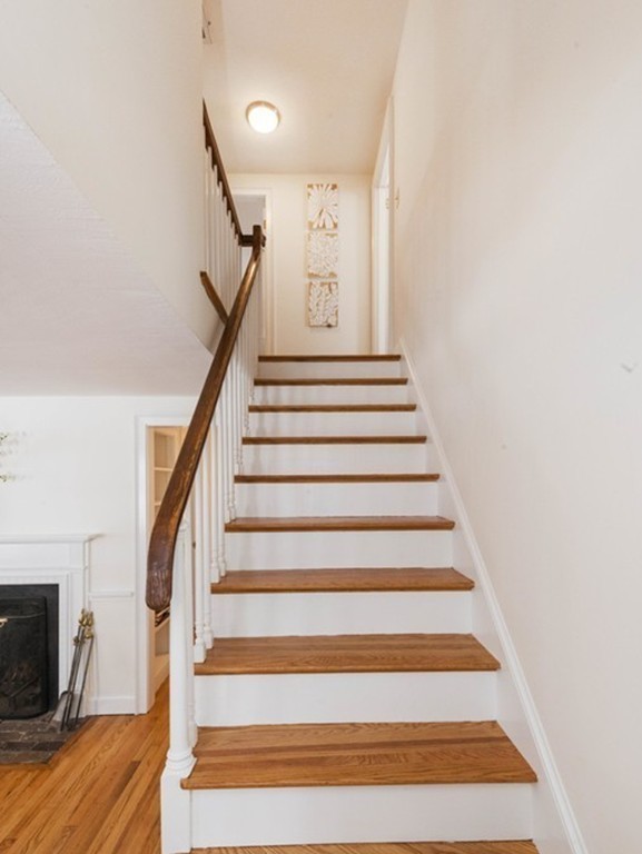 77 Locksley Road Lynnfield, MA 01940 - Photo 17 of 30 Gallery Image 17