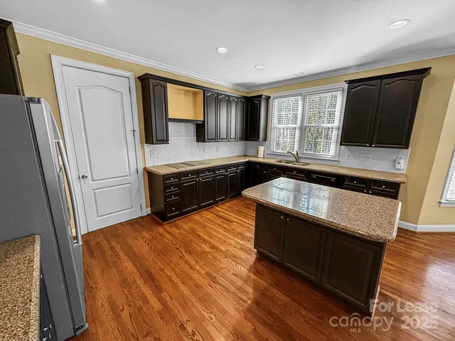 $3,695 | 11931 Overlook Mountain Drive, Charlotte, NC 28216