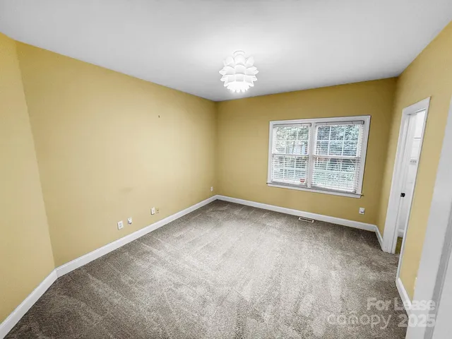 $3,695 | 11931 Overlook Mountain Drive, Charlotte, NC 28216