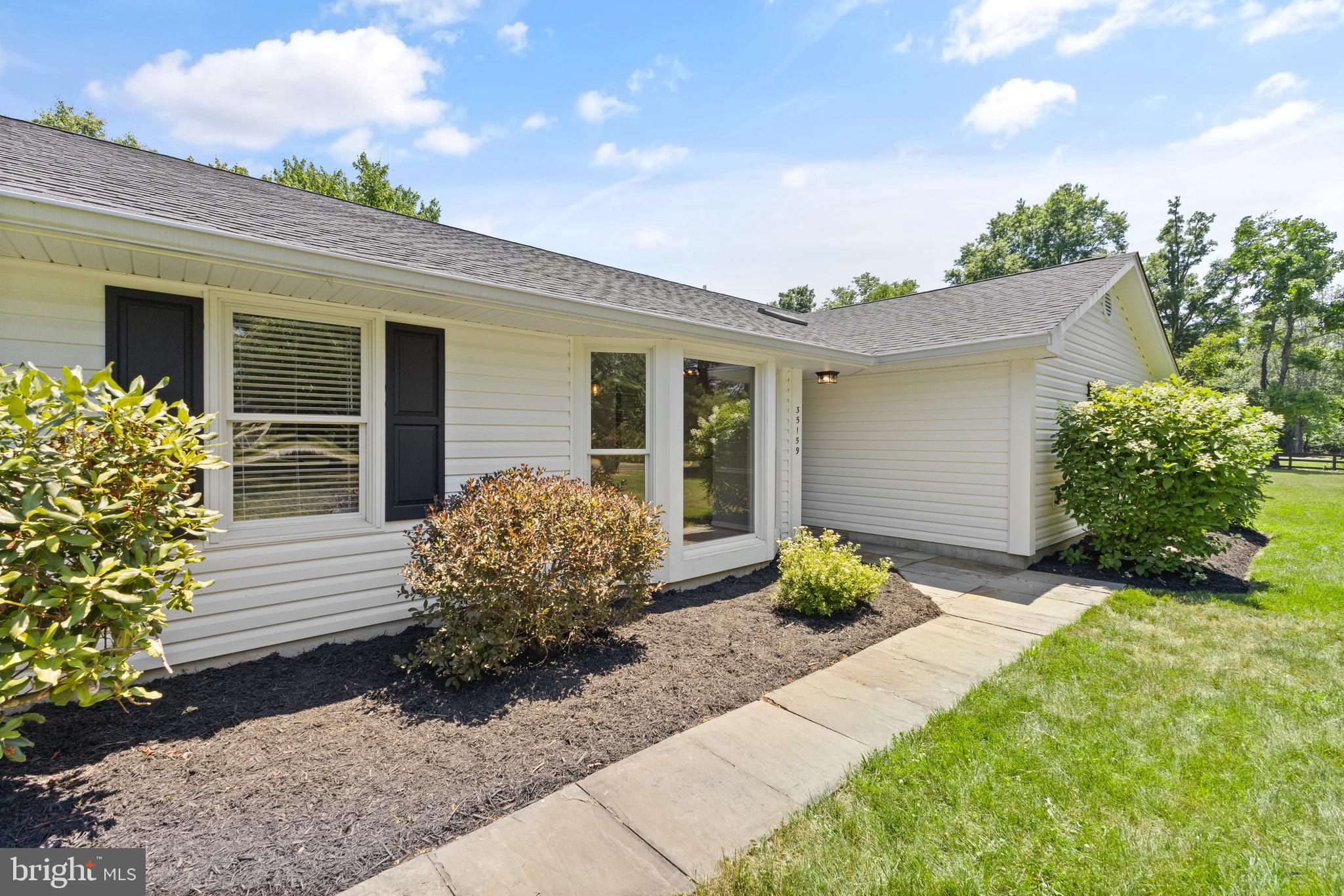 35159 Rosecroft Lane Middleburg, VA 20117 - Photo 4 of 47