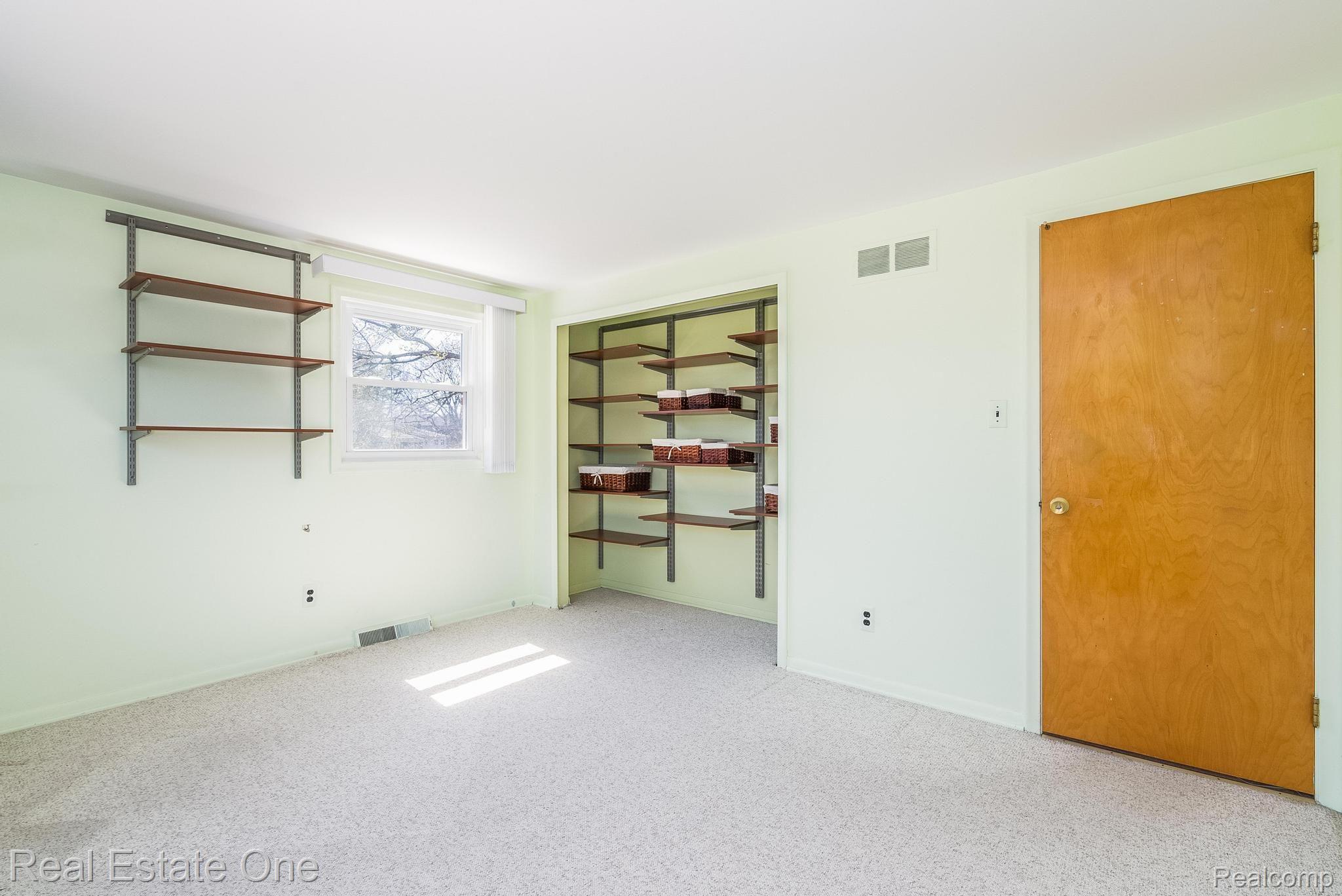 23125 Meadowbrook Road Novi, MI 48375 - Photo 39 of 49 Gallery Image 39