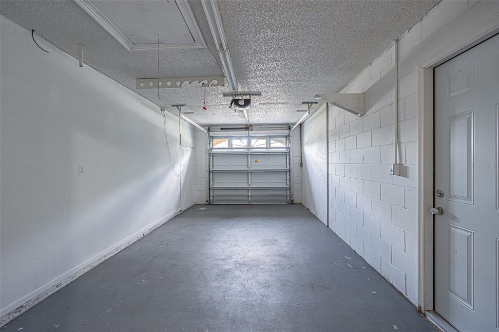 1529 Larkin Road Spring Hill, FL 34608 - Photo 27 of 37 a view of a garage