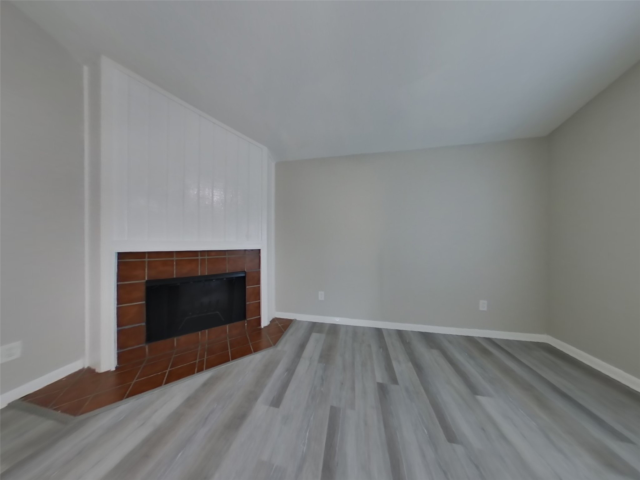 7717 Intrepid Street Houston, TX 77072 - Photo 2 of 15 Gallery Image 2