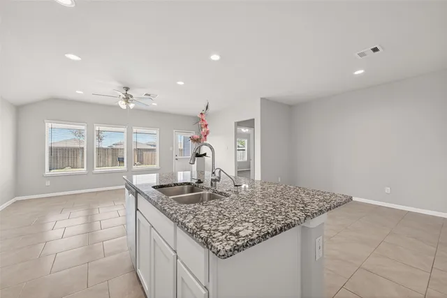 $2,390 | 7558 Highland Chase Drive, Richmond, TX 77407