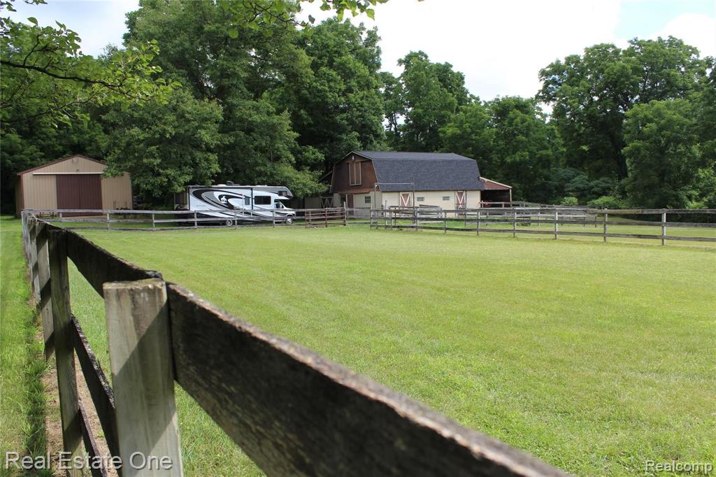 2845 Jewell Road Howell, MI 48843 - Photo 80 of 98