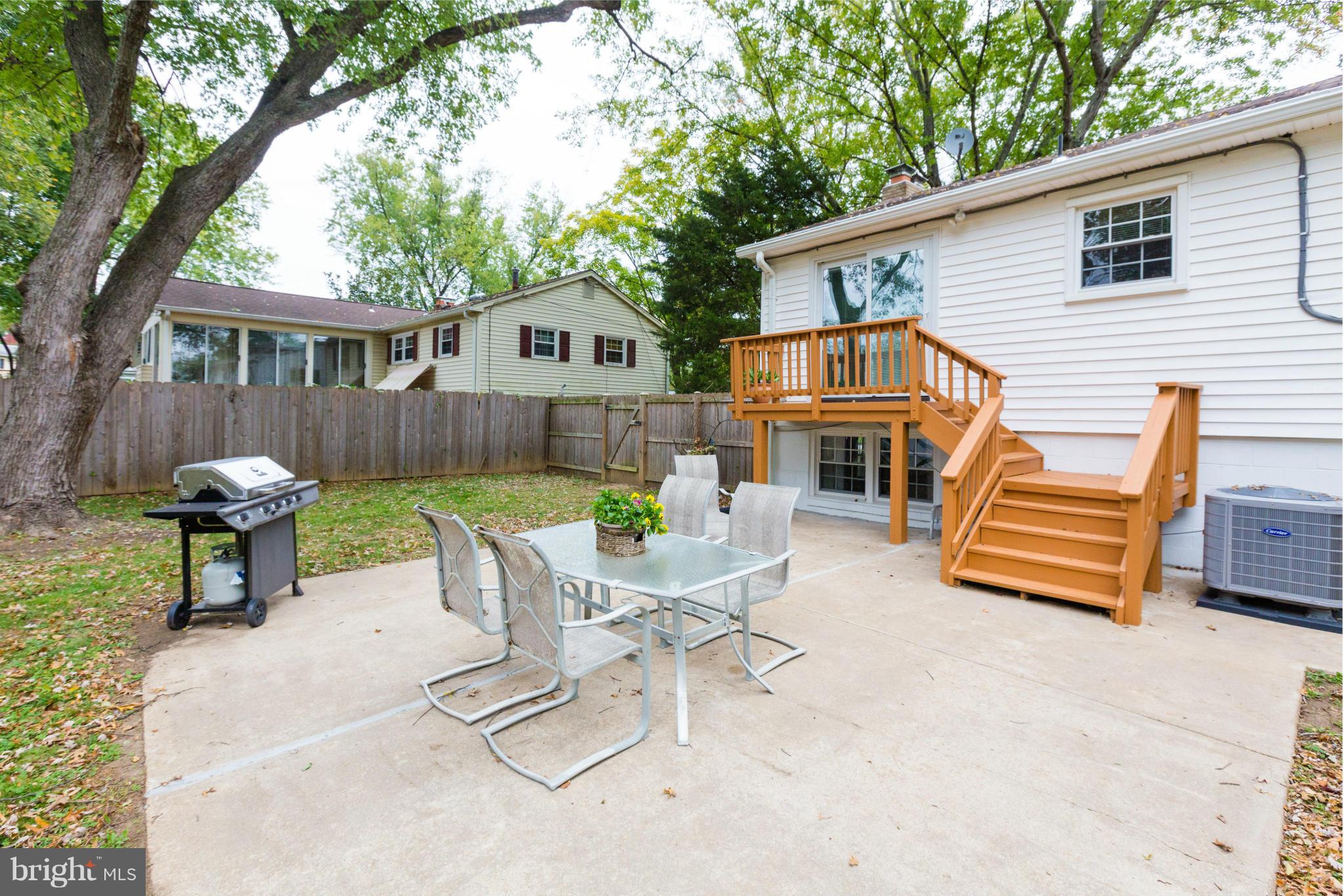 5613 Ashfield Road Alexandria, VA 22315 - Photo 29 of 30 Huge patio
