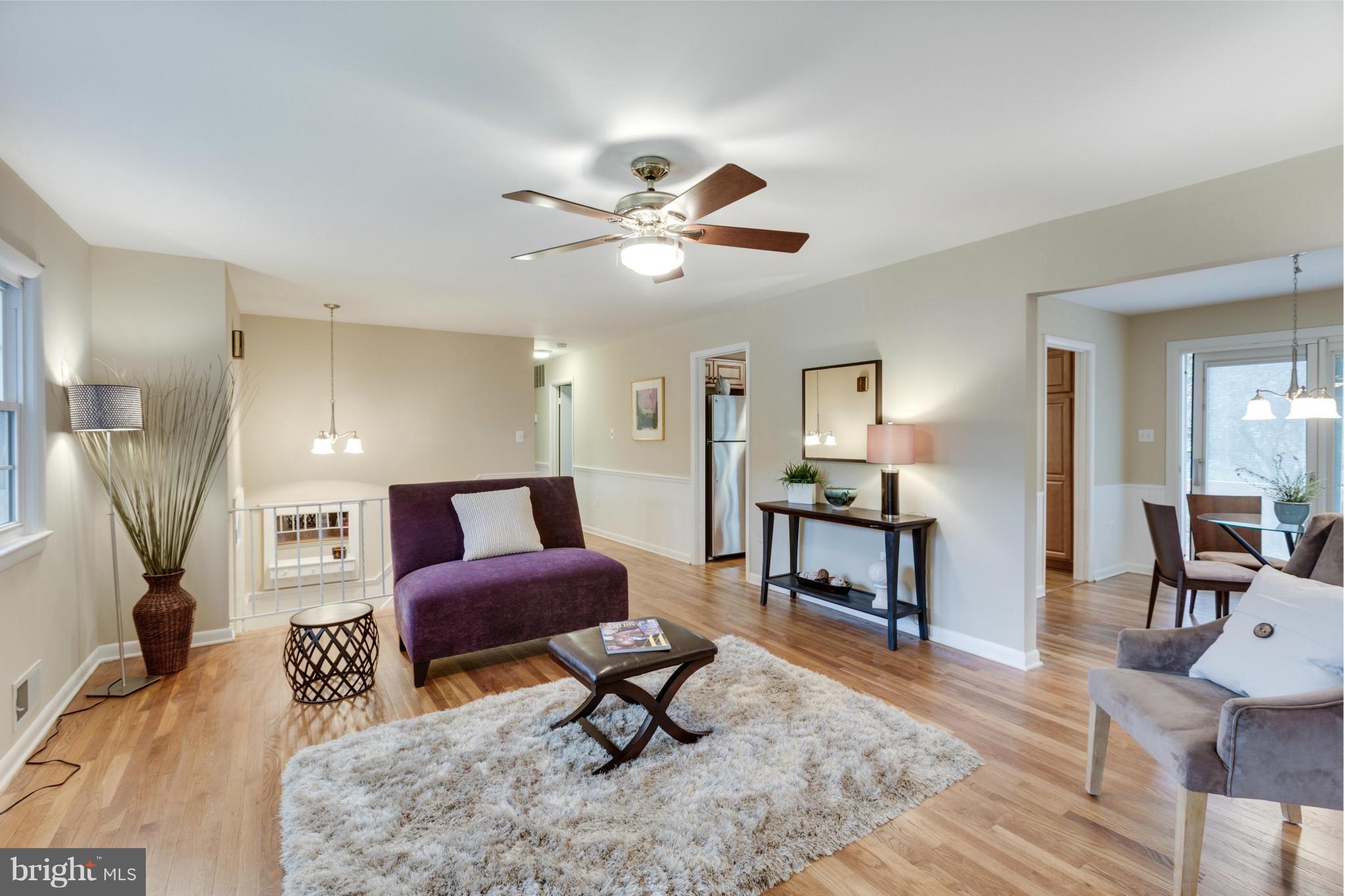 5613 Ashfield Road Alexandria, VA 22315 - Photo 5 of 30 Living Room