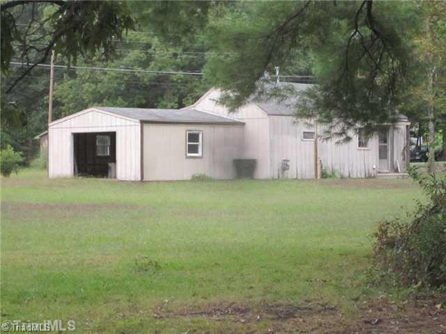 130 North Edgewood Road Eden, NC 27288 - Photo 11 of 16 Other. a second dwelling that may or may not be salvedgeable
