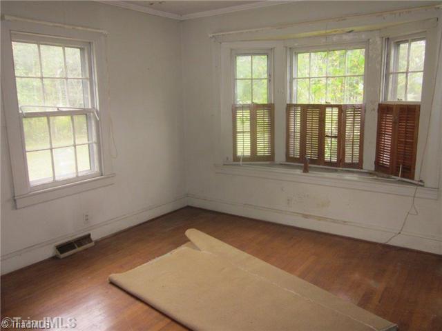 130 North Edgewood Road Eden, NC 27288 - Photo 7 of 16 1st Bedroom. Front BR overlooking a large private front yard