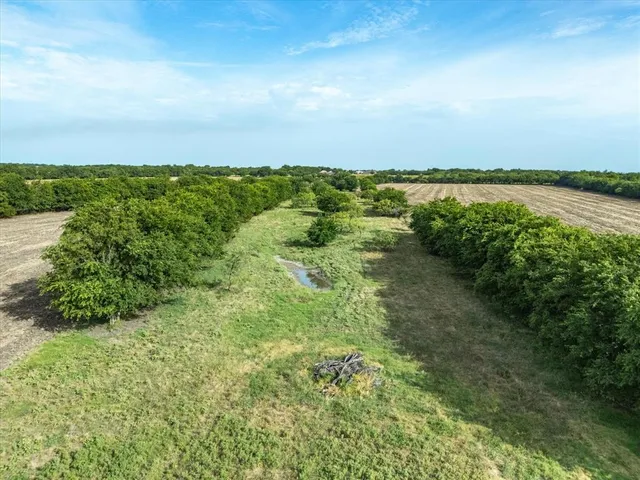 $877,500 | 3506 County Road 1106, Rio Vista, TX 76093