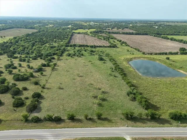$877,500 | 3506 County Road 1106, Rio Vista, TX 76093