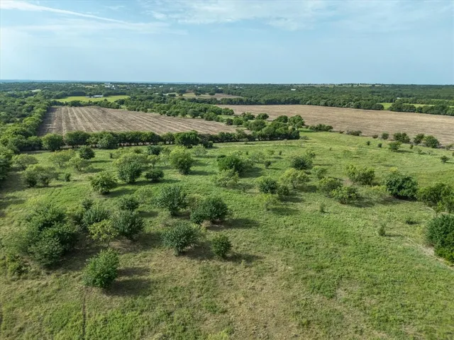 $877,500 | 3506 County Road 1106, Rio Vista, TX 76093