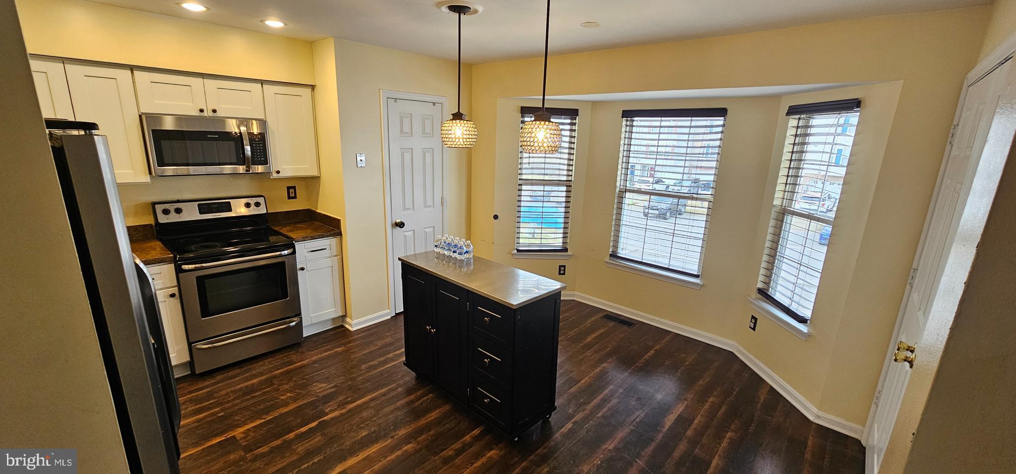 657 Hunting Fields Road Middle River, MD 21220 - Photo 18 of 42